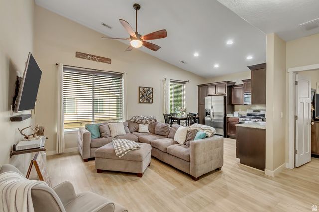 11287 S WINTER BLUFF LN, South Jordan, UT 84095