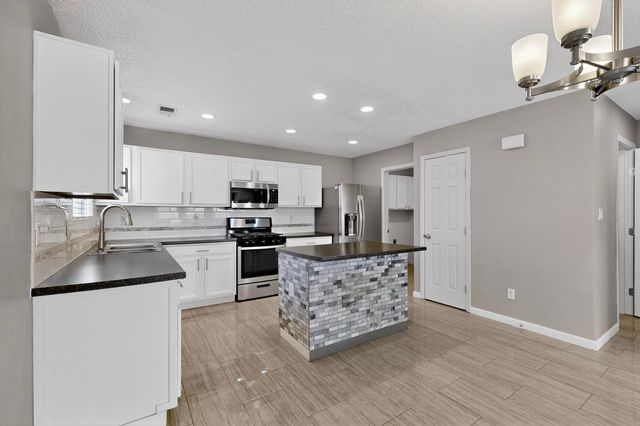 2005 Sea Breeze Street NW, Albuquerque, NM 87120