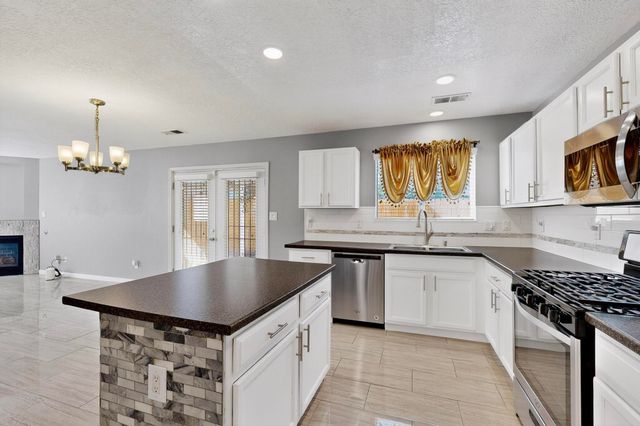 2005 Sea Breeze Street NW, Albuquerque, NM 87120