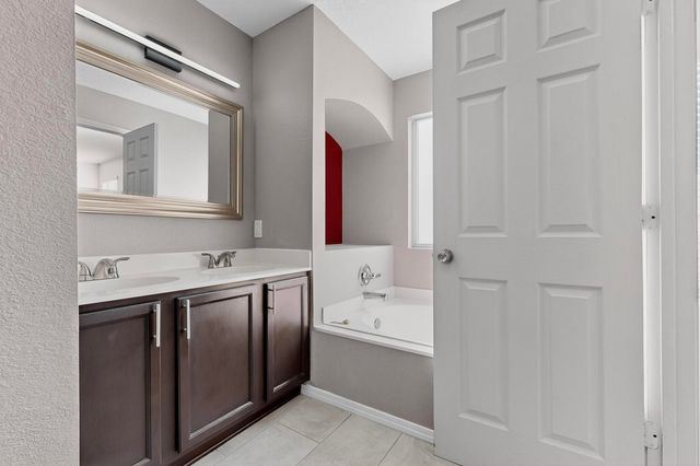 2005 Sea Breeze Street NW, Albuquerque, NM 87120