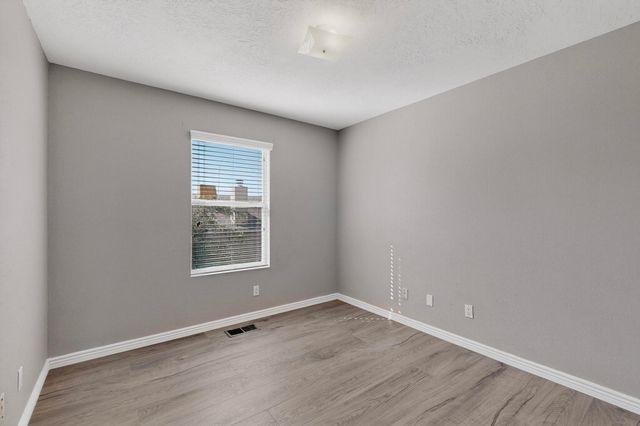 2005 Sea Breeze Street NW, Albuquerque, NM 87120