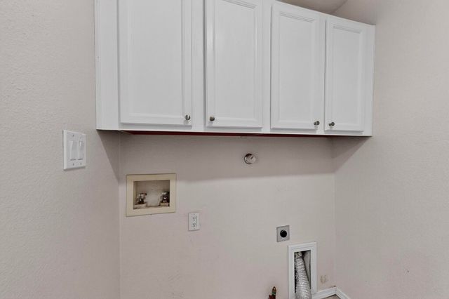 2005 Sea Breeze Street NW, Albuquerque, NM 87120