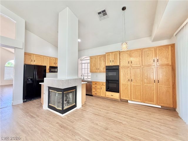 9413 Cedar Heights Avenue, Las Vegas, NV 89134