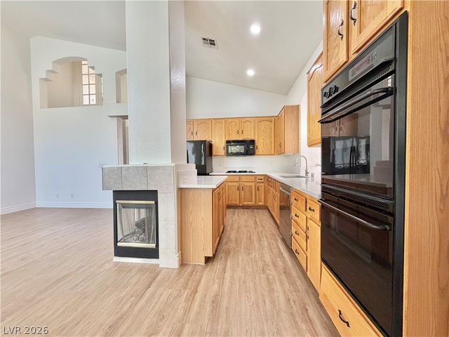 9413 Cedar Heights Avenue, Las Vegas, NV 89134