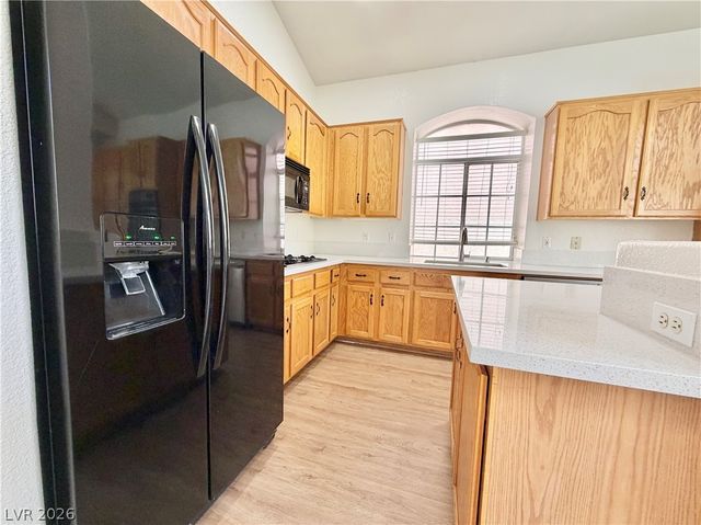 9413 Cedar Heights Avenue, Las Vegas, NV 89134