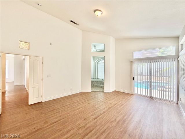 9413 Cedar Heights Avenue, Las Vegas, NV 89134