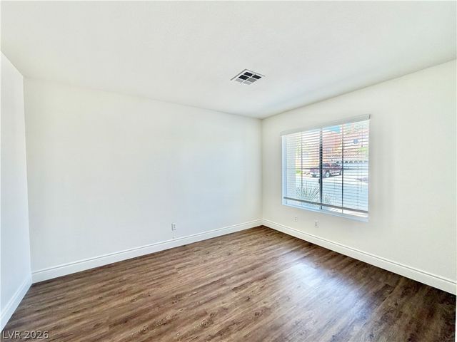 9413 Cedar Heights Avenue, Las Vegas, NV 89134