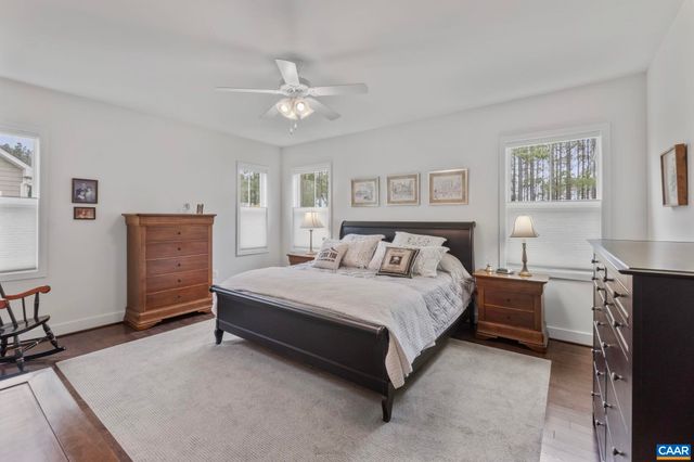 45 HERITAGE DR, Zion Crossroads, VA 22942