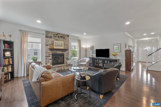 45 HERITAGE DR, Zion Crossroads, VA 22942