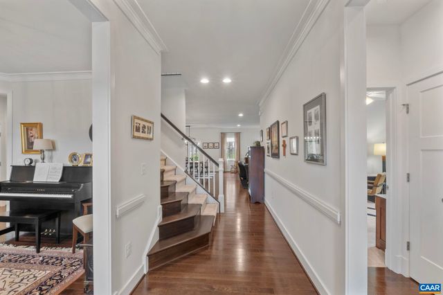 45 HERITAGE DR, Zion Crossroads, VA 22942