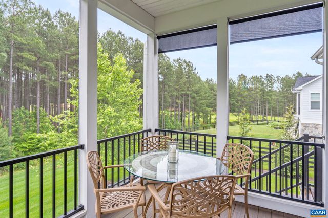 45 HERITAGE DR, Zion Crossroads, VA 22942