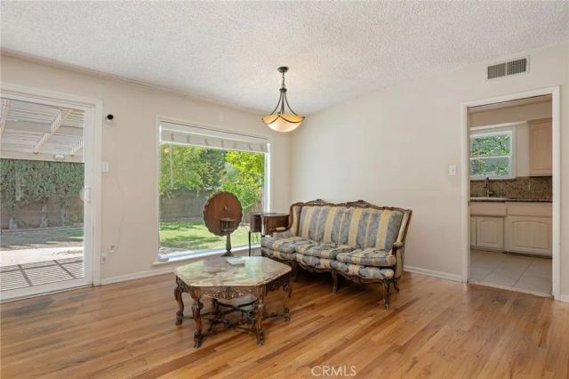 6217 Van Noord Avenue, Valley Glen, CA 91401