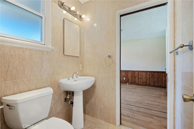 6217 Van Noord Avenue, Valley Glen, CA 91401