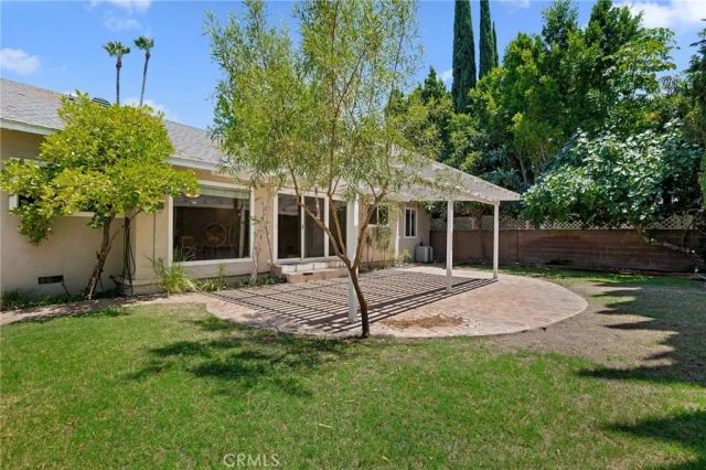 6217 Van Noord Avenue, Valley Glen, CA 91401