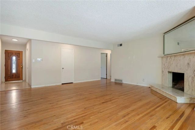 6217 Van Noord Avenue, Valley Glen, CA 91401