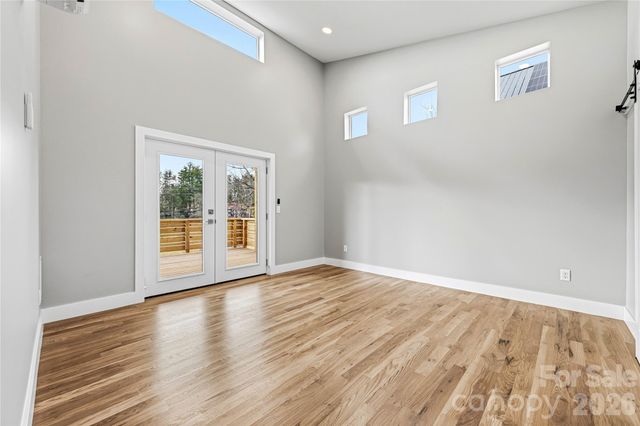 326 Emma Road, Asheville, NC 28806