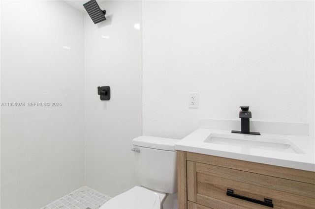 1814 NW 8th Pl, Fort Lauderdale, FL 33311