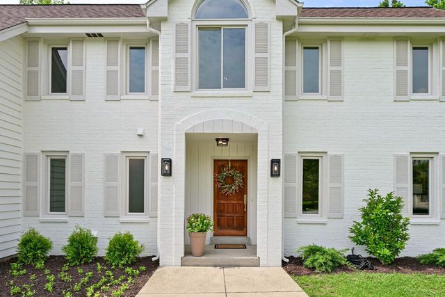 15635 Brojan DRIVE, Elm Grove, WI 53122