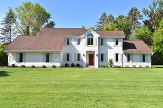 15635 Brojan DRIVE, Elm Grove, WI 53122