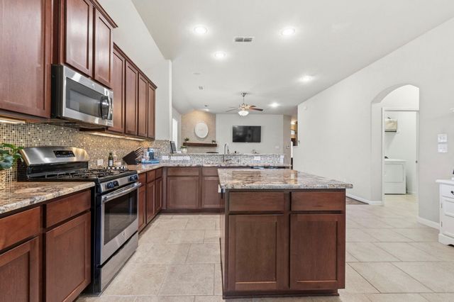 3900 Enchanted Timbers Lane, Spring, TX 77386