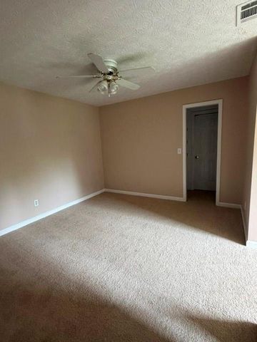 701 Evergreen Drive, Winder, GA 30680