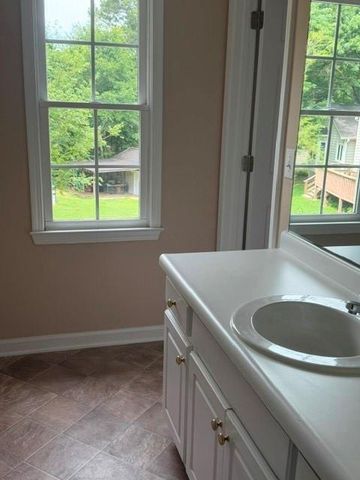 701 Evergreen Drive, Winder, GA 30680