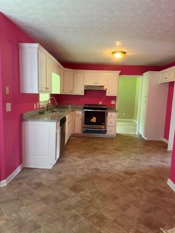 701 Evergreen Drive, Winder, GA 30680