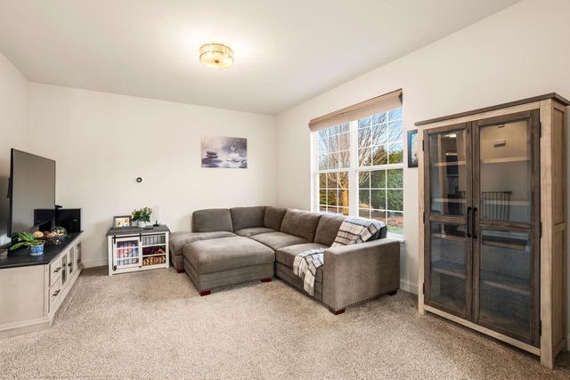 10840 45th AVENUE, Pleasant Prairie, WI 53158