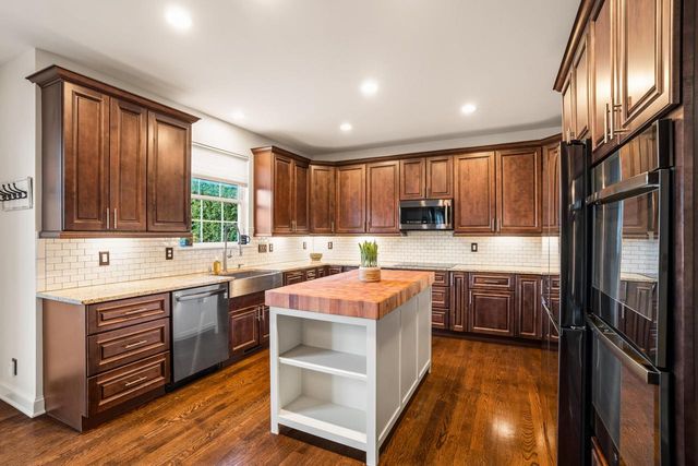 10840 45th AVENUE, Pleasant Prairie, WI 53158