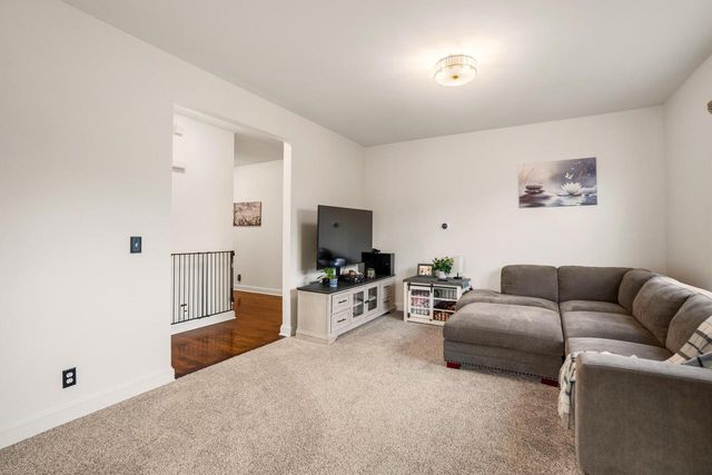 10840 45th AVENUE, Pleasant Prairie, WI 53158