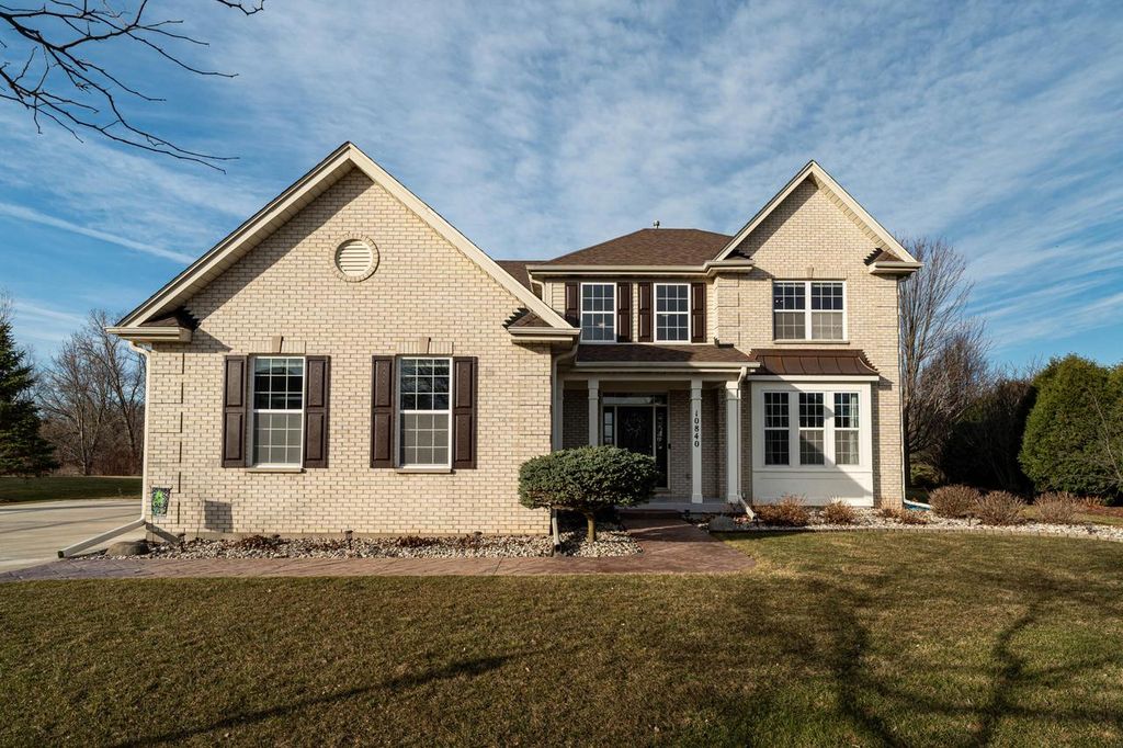 10840 45th AVENUE, Pleasant Prairie, WI 53158