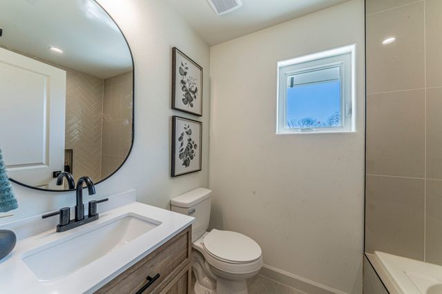 320 Cross Timbers Drive, Double Oak, TX 75077