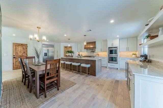 320 Cross Timbers Drive, Double Oak, TX 75077