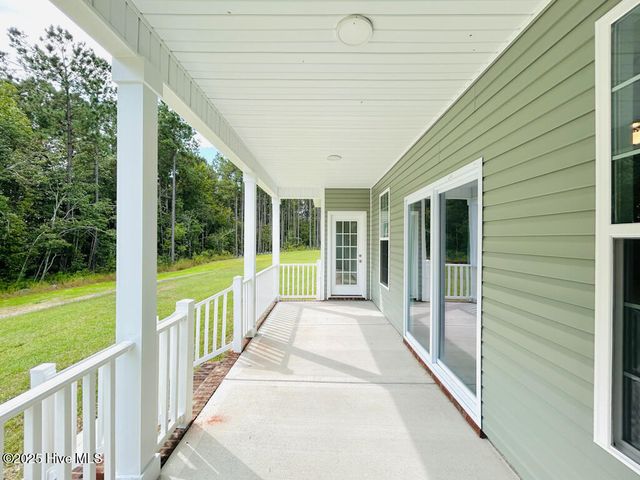 1231 Inner Banks Lane, Jacksonville, NC 28546