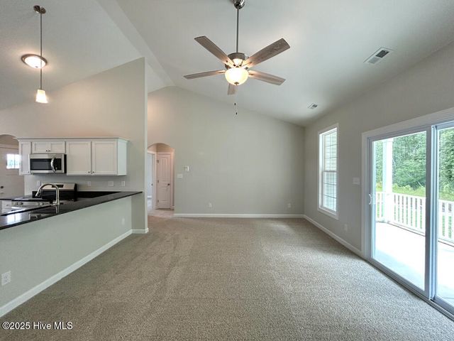 1231 Inner Banks Lane, Jacksonville, NC 28546