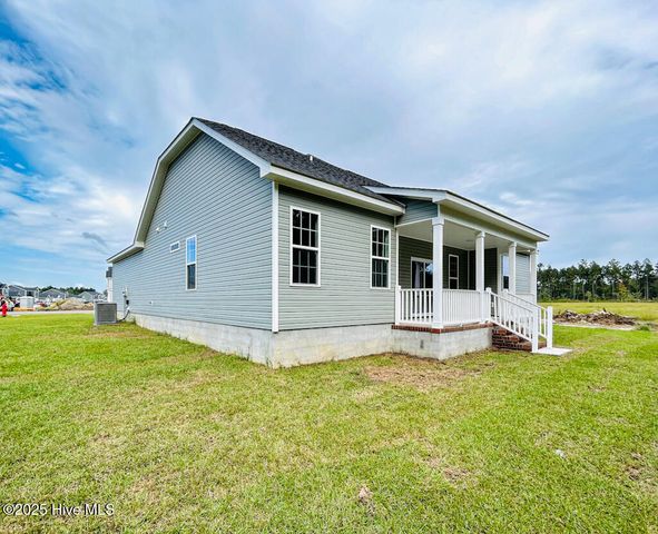 1231 Inner Banks Lane, Jacksonville, NC 28546