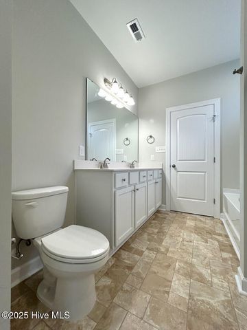 1231 Inner Banks Lane, Jacksonville, NC 28546