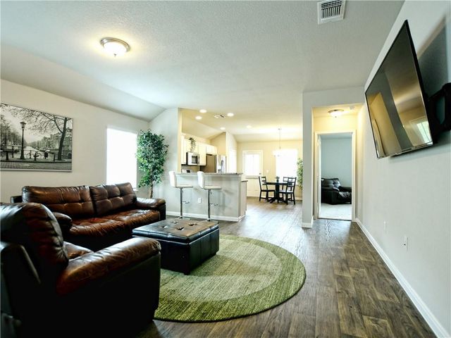 13810 Levy LN, Pflugerville, TX 78660