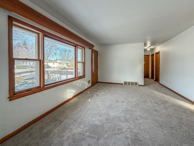 2901 Delaware AVENUE, Racine, WI 53403