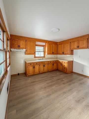 2901 Delaware AVENUE, Racine, WI 53403