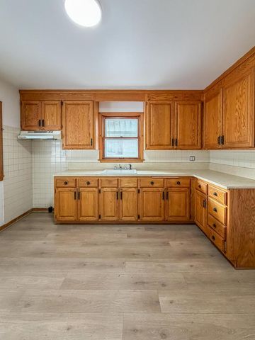 2901 Delaware AVENUE, Racine, WI 53403