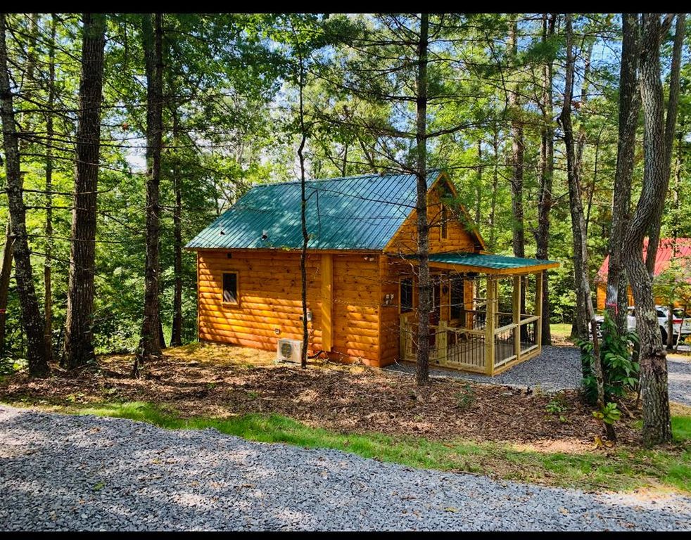 27 Eadie Cate Lane, Murphy, NC 28906