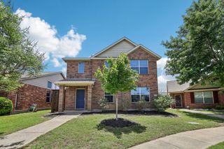 8808 Eastwood Avenue, Cross Roads, TX 76227