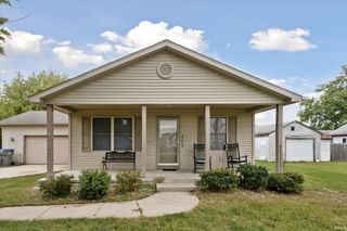 28111 Fieldhouse Avenue, Elkhart, IN 46517