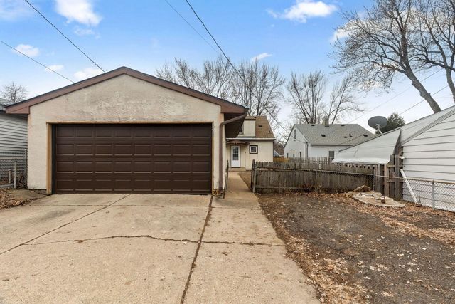 235 Mainzer Street, West Saint Paul, MN 55118