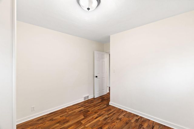 235 Mainzer Street, West Saint Paul, MN 55118