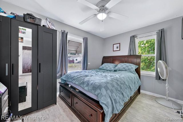 4643 Niagara Street, Wayne, MI 48184