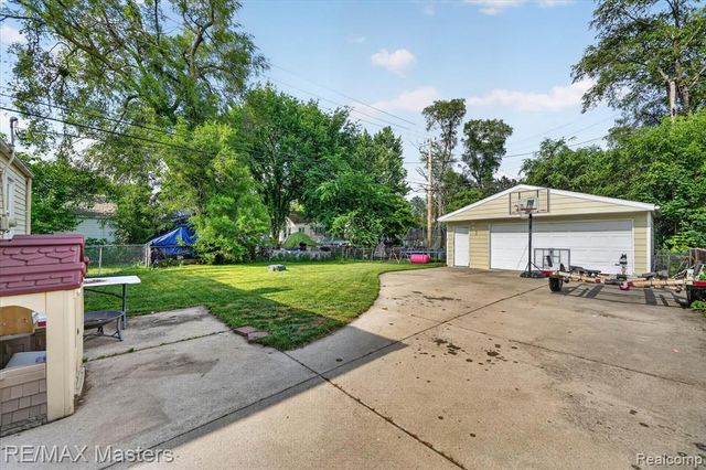 4643 Niagara Street, Wayne, MI 48184