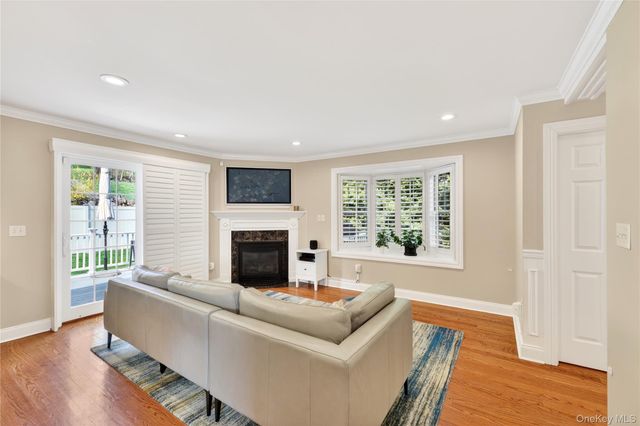 228 Sarles Lane, Pleasantville, NY 10570