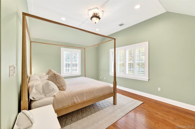 228 Sarles Lane, Pleasantville, NY 10570